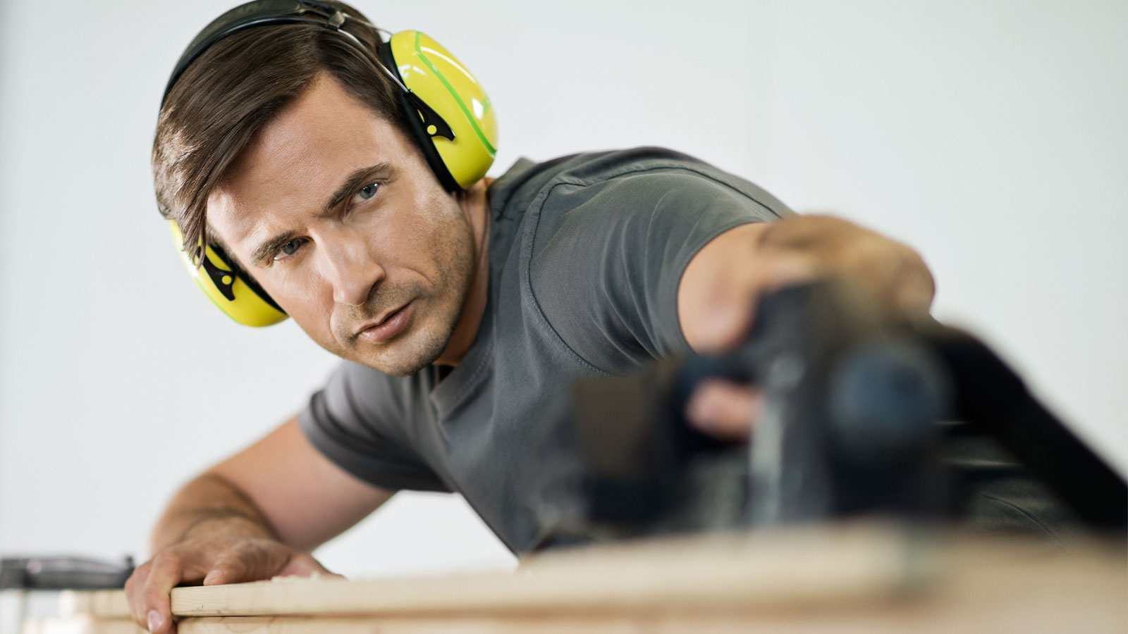 Moldex M4 Earmuffs – 30 dB SNR Hearing Protection, H35/M28/L20 - Image 4